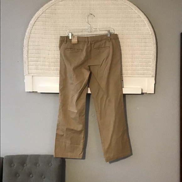 Aeropostale Women’s Classic Twill Pants (NWT) - Picture 3 of 8